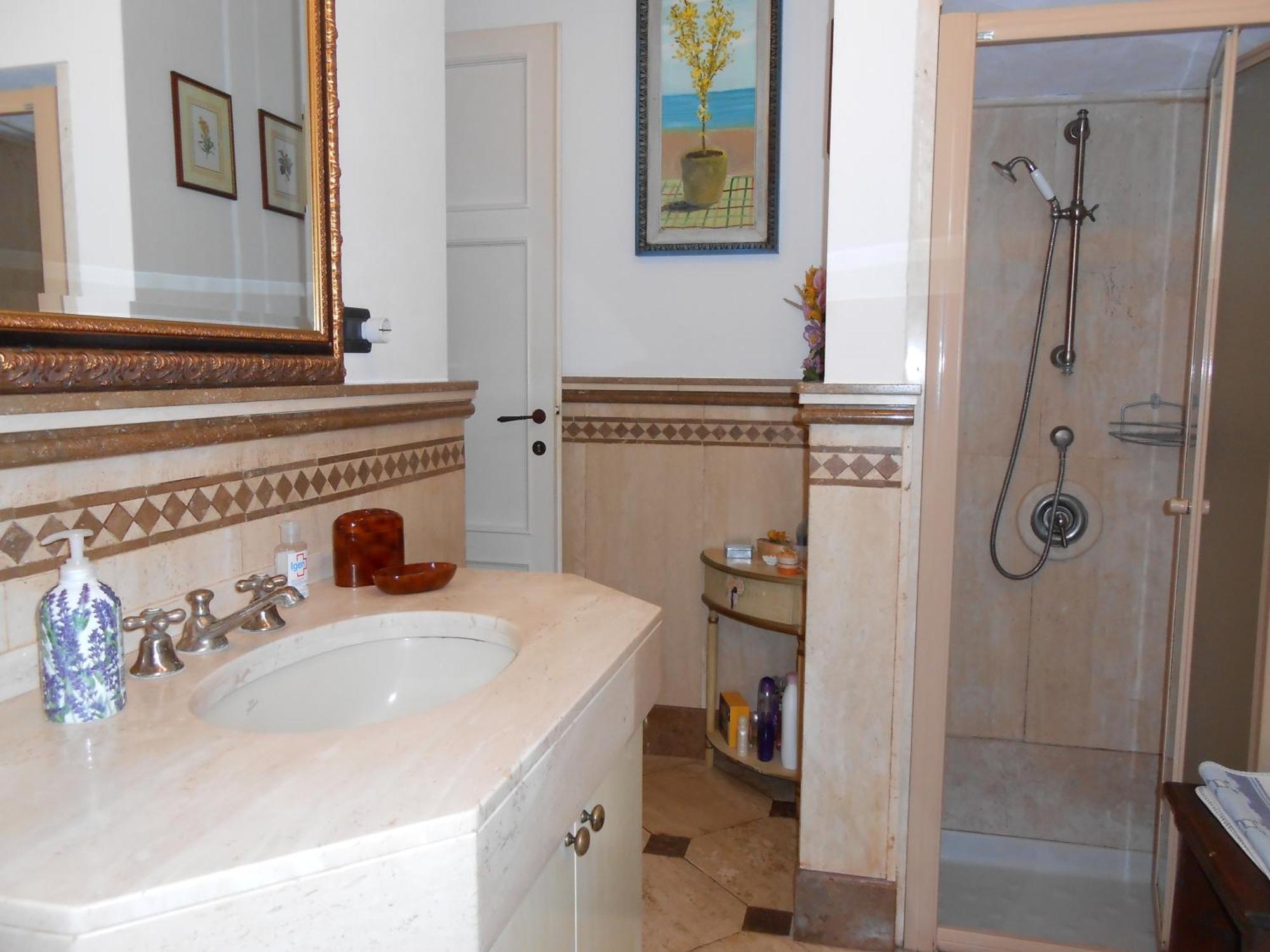 La Pieve Di Sant'Andrea Bed and Breakfast Maggiano Rum bild